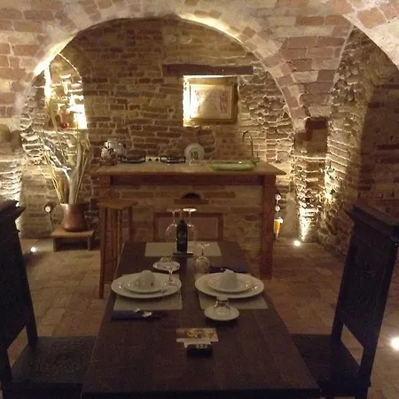 לינה וארוחת בוקר Pantorano